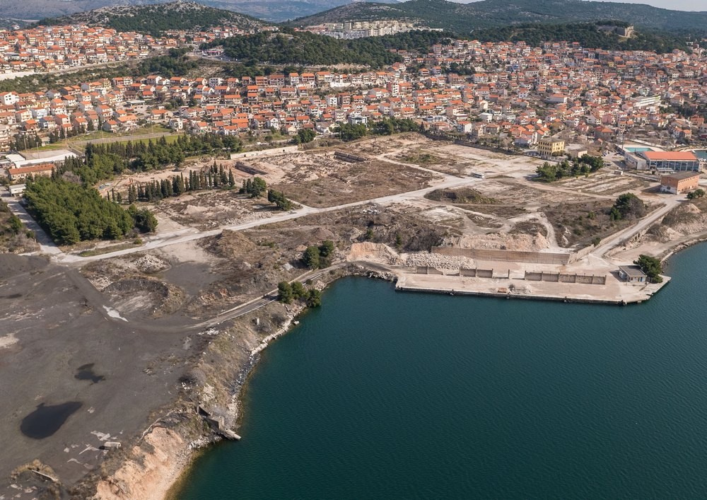 NATJEČAJ za izradu idejnog urbanističko-arhitektonskog rješenja za lokaciju bivše Tvornice elektroda i ferolegura, Šibenik, u okviru međunarodnog urbanističko-arhitektonskog natječaja Europan 14