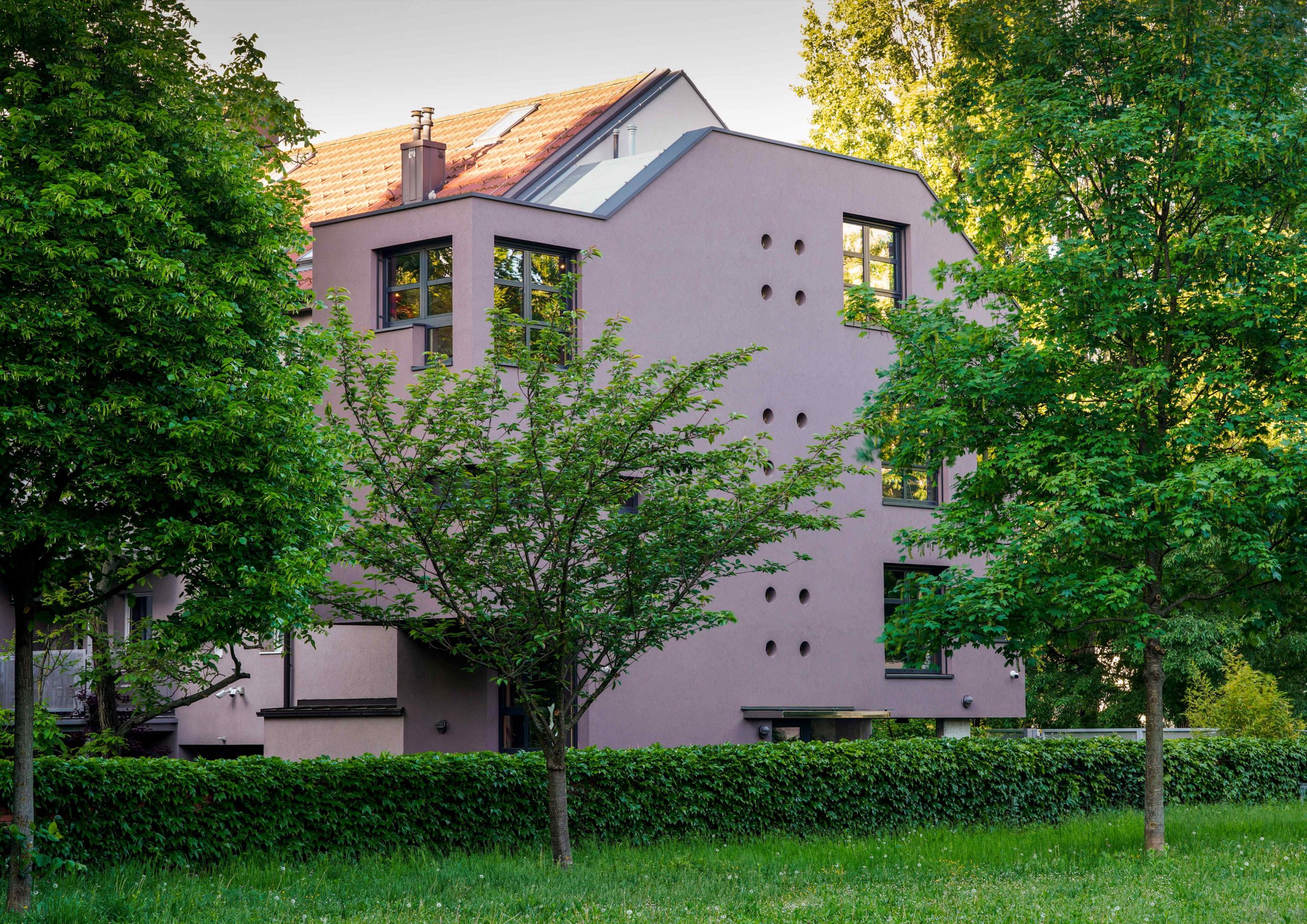 Nominacija za Nagradu ‘Drago Galić’ – Uska kuća