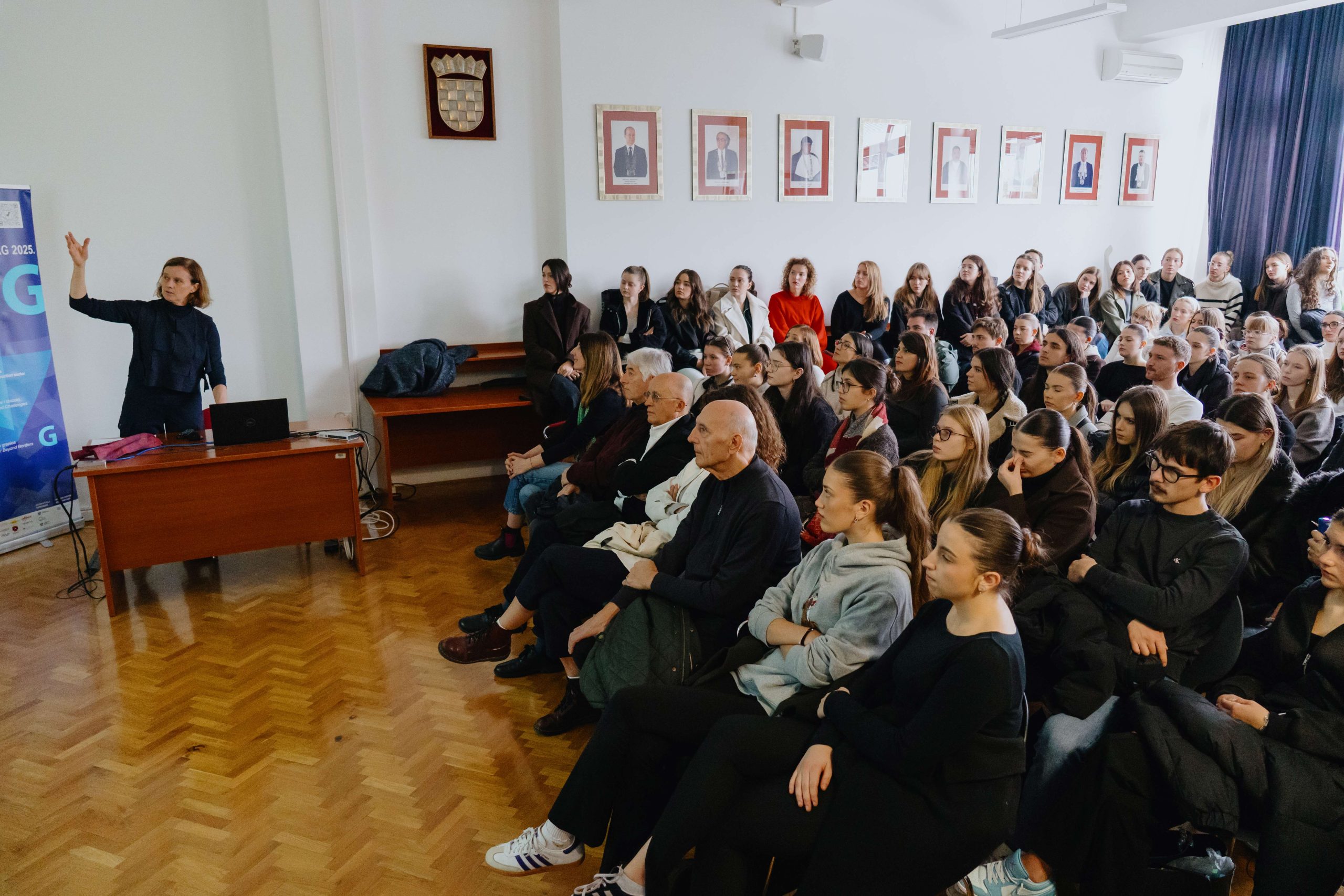 Predavanje Maruše Zorec i predstavljanje ČIP-a na FGAG-u Split – fotogalerija
