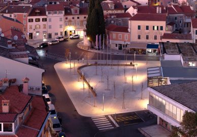 Nominacija za Nagradu „Bernardo Bernardi“ – Trg na Lokvi sa spomen-obilježjem hrvatskim braniteljima Domovinskog rata